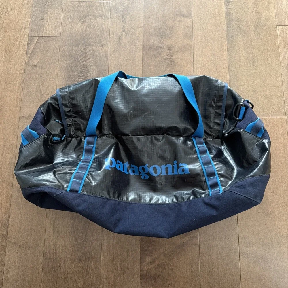 Patagonia 90L Black Hole Duffel Bag Blue Large Travel Used Damage